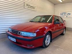 Röd Begagnad 1998 Saab 9000 Sedan | 44 900 kr