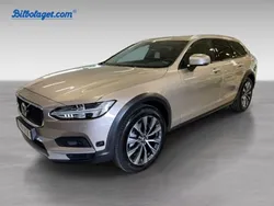 Begagnad 2024 Volvo V90 CC Kombi | 519 000 kr (Marknadspris)