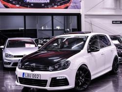 Vit Begagnad 2010 VW Golf VI R Halvkombi | 129 900 kr