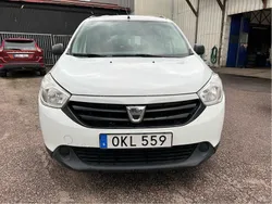 Vit Begagnad 2017 Dacia Lodgy Minibuss | 49 000 kr (Superpris)