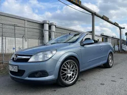 Blå Begagnad 2007 Opel Astra Cabriolet Cab | 39 800 kr