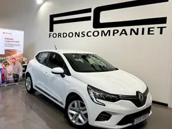 Vit Begagnad 2022 Renault Clio V Zen Halvkombi | 125 000 kr (Marknadspris)