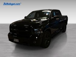 Svart Begagnad 2021 RAM 1500 Pickup | 412 000 kr