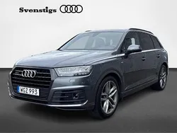 Grå Begagnad 2017 Audi Q7 S-Line SUV | 438 700 kr (Lite dyr)