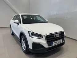 Ibisvit Begagnad 2023 Audi Q2 Proline SUV | 249 900 kr (Marknadspris)