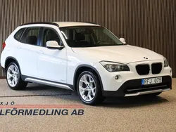 Vit Begagnad 2010 BMW X1 SUV | 129 000 kr (Marknadspris)