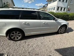 Vit Begagnad 2012 Volvo V70 Kinetic Kombi | 74 000 kr (Marknadspris)