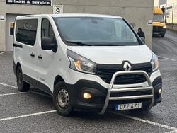 Vit Begagnad 2015 Renault Trafic Van | 87 900 kr (Marknadspris)