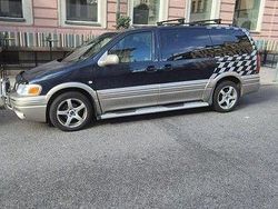 Blå Begagnad 2002 Chevrolet Trans Sport Sport Minibuss | 75 000 kr
