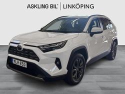 Vit Begagnad 2023 Toyota RAV4 Hybrid Executive SUV | 415 000 kr (Bra pris)