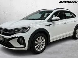 Vit Begagnad 2023 VW Taigo SUV | 275 000 kr (Marknadspris)