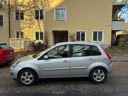 Begagnad 2007 Ford Fiesta Halvkombi | 17 000 kr (Lite dyr)