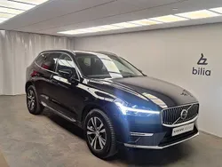 Svart Begagnad 2023 Volvo XC60 Core SUV | 459 000 kr (Superpris)