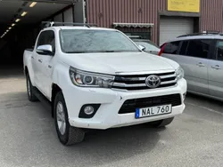 Vit Begagnad 2017 Toyota HiLux Pickup | 289 900 kr (Bra pris)