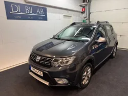 Mörkgrå (grå) Begagnad 2018 Dacia Sandero Stepway Halvkombi | 109 900 kr (Marknadspris)