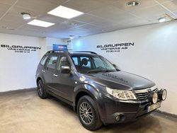 Mörkgrå Begagnad 2009 Subaru Forester SUV | 84 900 kr (Lite dyr)