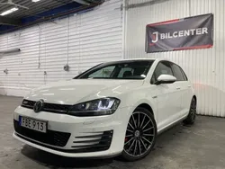 Vit Begagnad 2013 VW Golf VII GTD Halvkombi | 144 900 kr