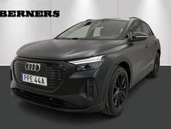 Grå Begagnad 2023 Audi Q4 e-tron Premium SUV | 469 000 kr