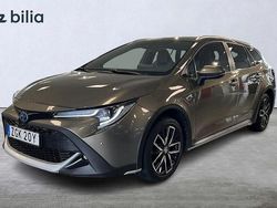 Grön Begagnad 2022 Toyota Corolla SUV | 264 900 kr (Marknadspris)
