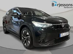 Svart Begagnad 2021 VW ID.4 Pro Performance SUV | 339 000 kr (Marknadspris)