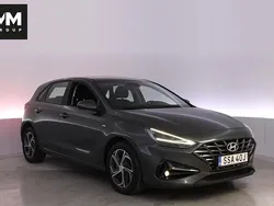 Grå Begagnad 2022 Hyundai i30 Advanced Halvkombi | 169 900 kr (Marknadspris)