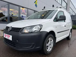 Vit Begagnad 2015 VW Caddy Minibuss | 52 999 kr (Marknadspris)