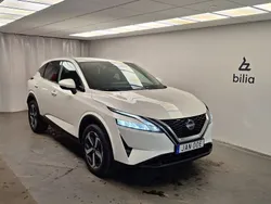 Vit Begagnad 2023 Nissan Qashqai N-Connecta SUV | 289 000 kr (Bra pris)