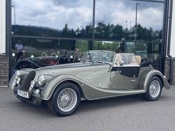 Ljusgrön Begagnad 2023 Morgan Plus Cab | 1 139 000 kr