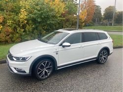 Vit Begagnad 2018 VW Passat Alltrack GT Kombi | 250 000 kr (Marknadspris)