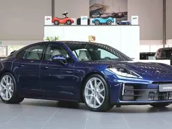 Blå Ny 2026 Porsche Panamera 4 Sedan | 1 563 500 kr