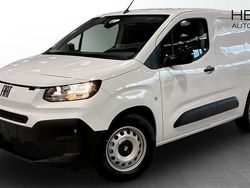 Vit (white) Begagnad 2024 Fiat e-Doblò Minibuss | 431 125 kr