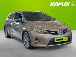 Brun Begagnad 2014 Toyota Auris Hybrid Edition Halvkombi | 138 900 kr (Marknadspris)