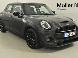 Grå Begagnad 2020 Mini Cooper S Chili Halvkombi | 199 900 kr (Marknadspris)