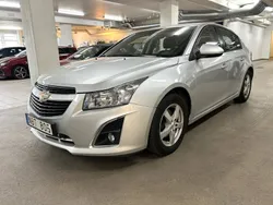Grå (silvermetallic) Begagnad 2013 Chevrolet Cruze Halvkombi | 20 000 kr (Superpris)