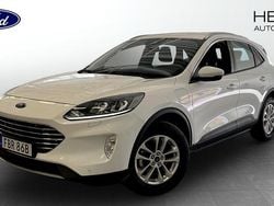 Vit (white) Begagnad 2022 Ford Kuga Titanium SUV | 259 900 kr (Marknadspris)