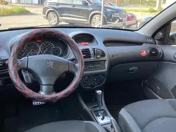 Grå Begagnad 2007 Peugeot 206 Halvkombi | 40 000 kr