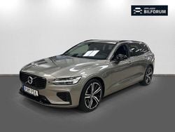 Grå Begagnad 2020 Volvo V60 R-Design Kombi | 379 000 kr (Marknadspris)