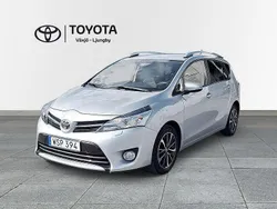 Silver Begagnad 2017 Toyota Verso Edition Minibuss | 169 000 kr (Lite dyr)