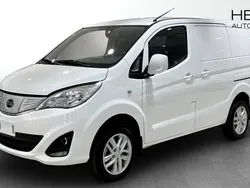 Svart Begagnad 2023 BYD ETP3 Van | 167 900 kr