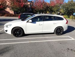 Vit Begagnad 2013 Volvo V60 Momentum Kombi | 80 000 kr (Bra pris)