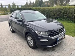 Grå Begagnad 2022 VW T-Roc SUV | 234 000 kr (Marknadspris)