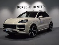 Ljusbrun (beige) Ny 2025 Porsche Cayenne S E-Hybrid SUV | 1 774 500 kr