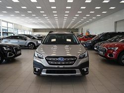 Brun Ny 2024 Subaru Outback SUV | 452 700 kr