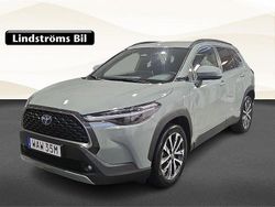 Grön Begagnad 2023 Toyota Corolla Cross SUV | 359 900 kr (Marknadspris)
