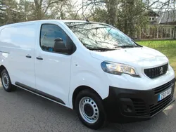 Vit Begagnad 2018 Peugeot Expert Van | 198 750 kr (Marknadspris)