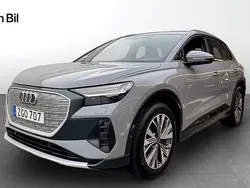 Grå Begagnad 2022 Audi Q4 e-tron Advanced SUV | 369 000 kr (Marknadspris)