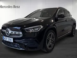 Svart (black) Begagnad 2022 Mercedes GLA200 AMG line SUV | 389 000 kr (Marknadspris)
