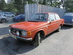 Ljusröd Begagnad 1973 Volvo 142 Sedan | 60 000 kr