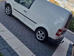 Vit Begagnad 2010 VW Caddy Minibuss | 29 800 kr (Superpris)