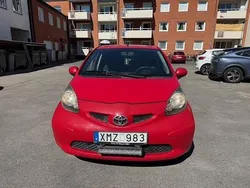 Röd Begagnad 2006 Toyota Aygo Halvkombi | 14 900 kr (Bra pris)